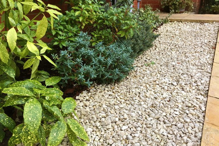 Gravel for Gardens Information, Ideas and Easy DIY Guides