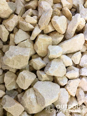  Cotswold gravel close up