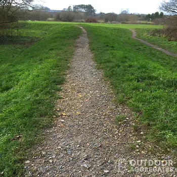  Crushed aggregate path