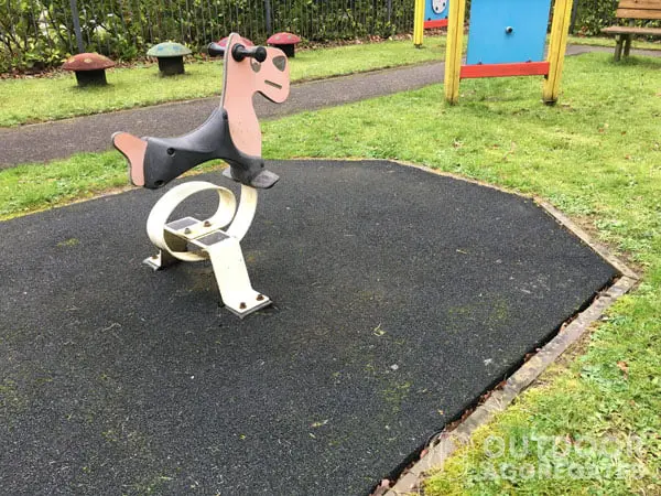  Childs play area with rubber saftey surface