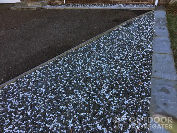  Panda gravel border around a level driveway